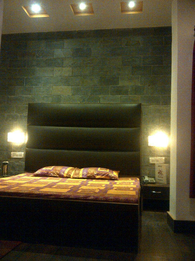Hotel Sunrise Shimla Exterior foto